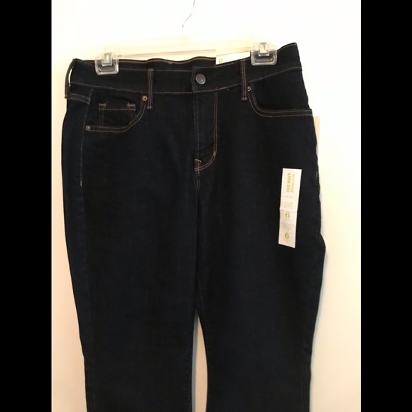 Old Navy Denim - Old Navy Bell bottom jeans size 6